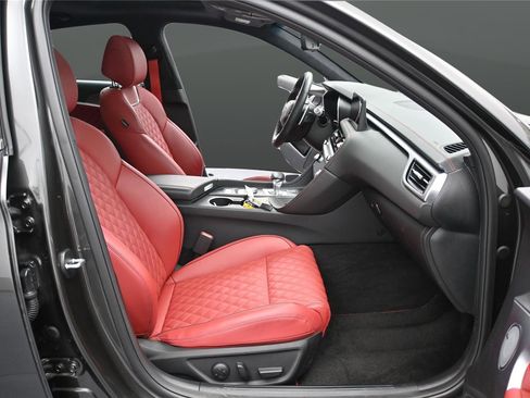 Used 2025 Genesis G70 3.3T Advanced w/ Sport Prestige Package AWD/4WD image 17