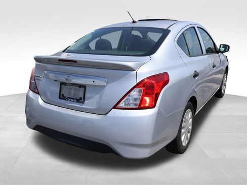 Used 2019 Nissan Versa S Plus FWD image 15