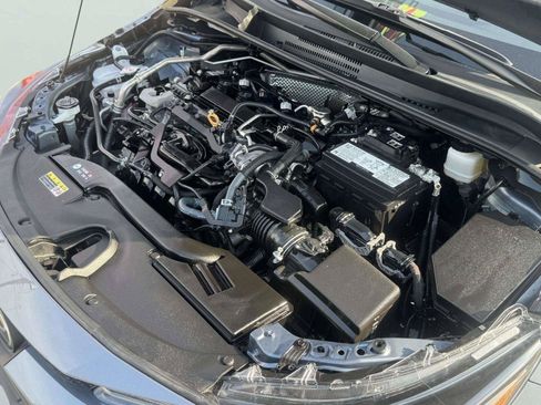 Used 2025 Toyota Corolla LE FWD image 67