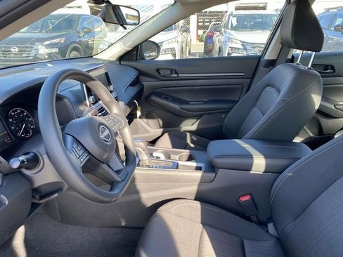 New 2025 Nissan Altima 2.5 S image 17