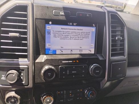 Used 2019 Ford F150 XLT w/ Equipment Group 302A Luxury AWD/4WD image 19