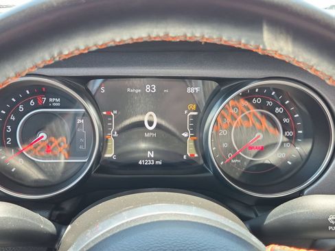 Used 2022 Jeep Gladiator Mojave w/ LED Lighting Group AWD/4WD image 19
