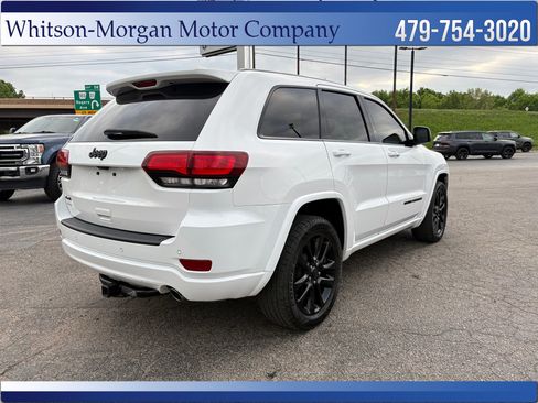 Used 2020 Jeep Grand Cherokee Altitude image 5
