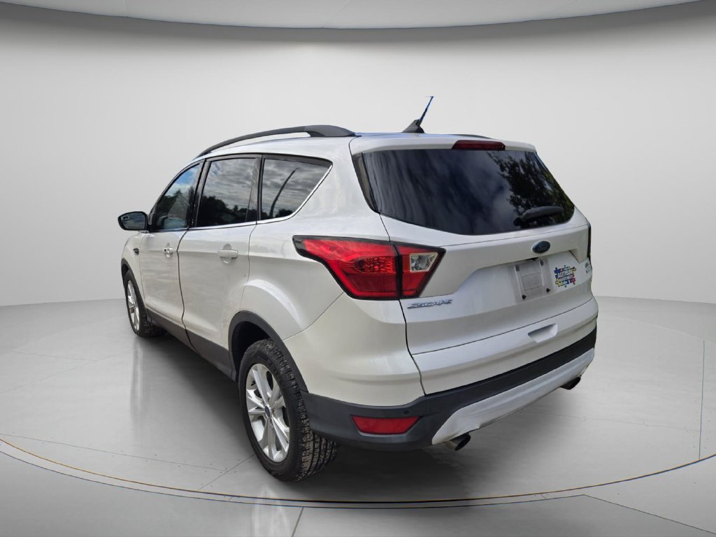 Used 2019 Ford Escape SEL FWD image 7