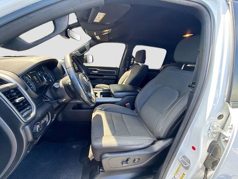 Used 2019 RAM 1500 Big Horn RWD image 23