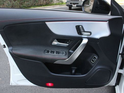 Used 2020 Mercedes-Benz CLA 35 AMG 4MATIC image 15