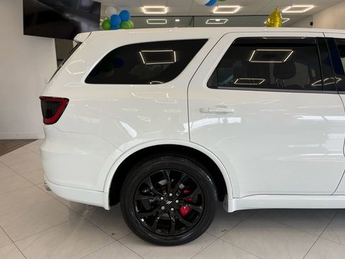 Used 2019 Dodge Durango R/T w/ Blacktop Package AWD/4WD image 8