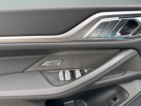 Used 2025 BMW i4 eDrive40 w/ Premium Package image 12