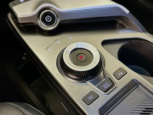 Used 2022 Kia EV6 Wind image 25