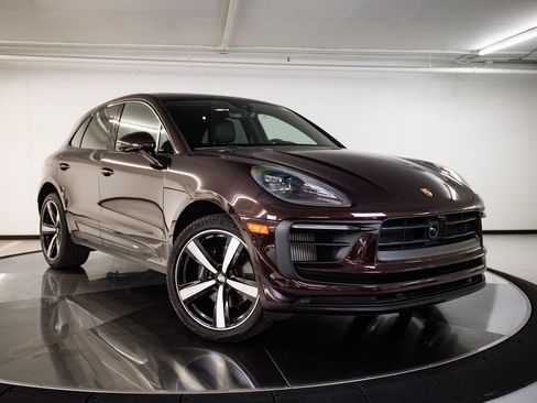 Certified 2026 Porsche Macan S AWD/4WD image 9