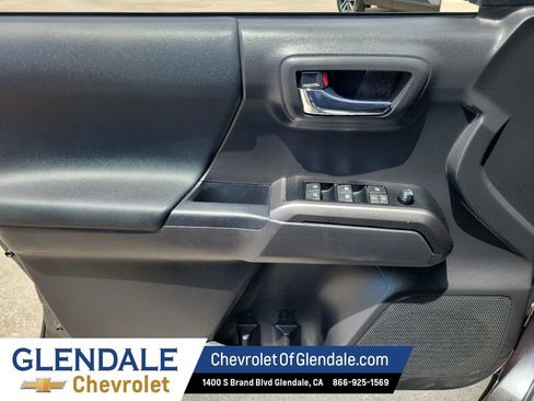 Used 2023 Toyota Tacoma TRD Off-Road AWD/4WD image 35