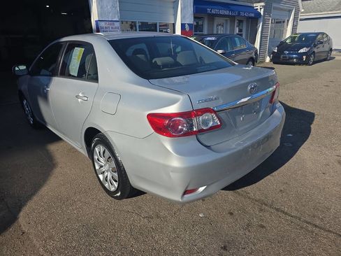 Used 2012 Toyota Corolla LE image 4