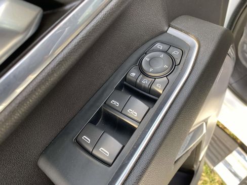 Used 2024 Chevrolet Silverado 2500 High Country image 18