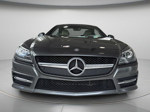 Used 2015 Mercedes-Benz SLK 350 image 11
