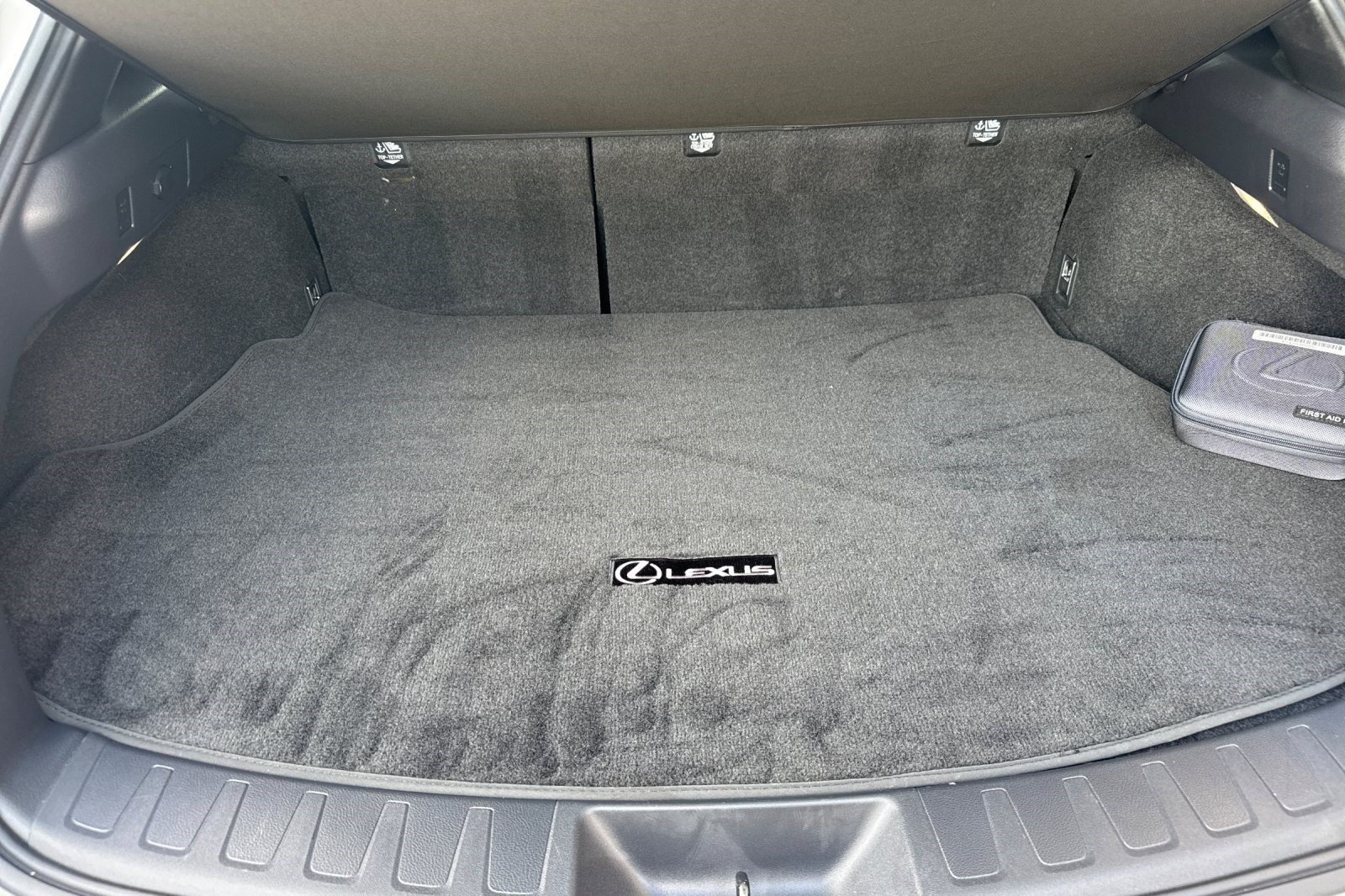 Used 2025 Lexus UX 300h FWD w/ Accessory Package (Z2) image 26