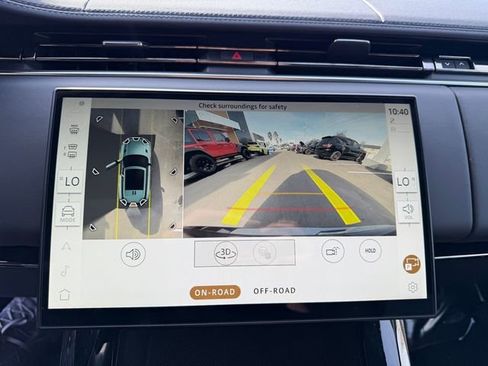 Used 2025 Land Rover Range Rover Sport SE image 23