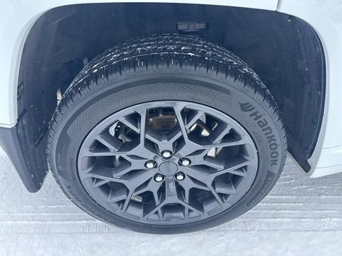 Used 2023 Jeep Grand Cherokee L Summit w/ Advanced Protech Group IV image 19