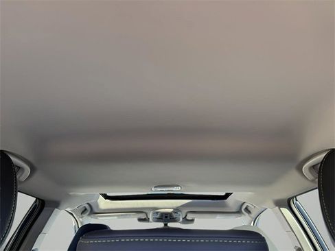 Certified 2025 Subaru Outback Onyx Edition image 12