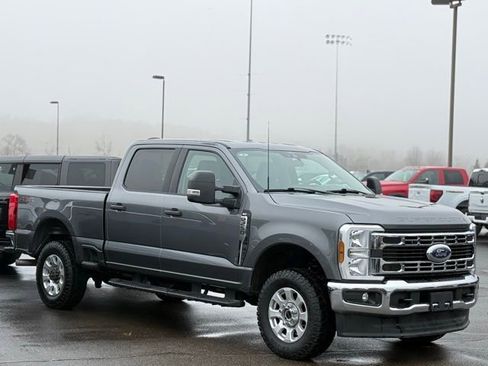 Used 2024 Ford F250 XLT image 33