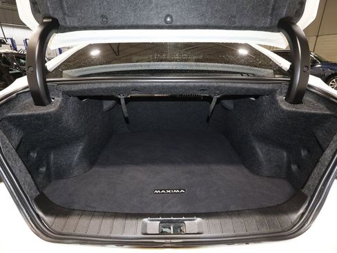 Used 2018 Nissan Maxima 3.5 SL image 24