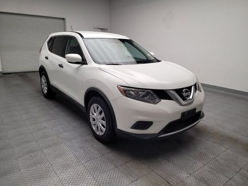 Used 2016 Nissan Rogue S w/ S Family Package FWD image 13