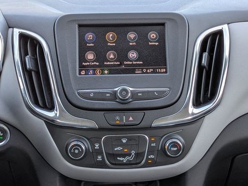 Used 2022 Chevrolet Equinox LS image 19