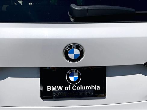 Used 2021 BMW X5 xDrive45e w/ Premium Package image 9