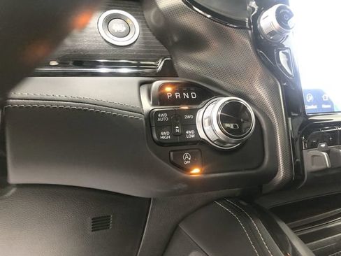 Used 2022 RAM 1500 Limited w/ Night Edition AWD/4WD image 25