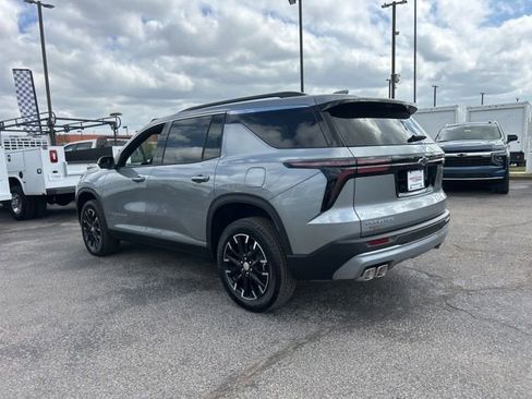 New 2026 Chevrolet Traverse LT w/ Sun and Wheel Package image 5