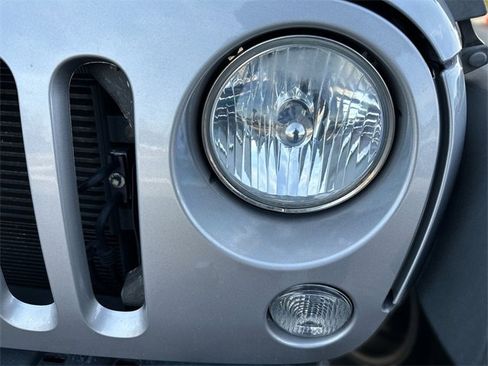 Used 2016 Jeep Wrangler Unlimited Sport w/ Quick Order Package 24S image 9