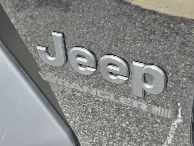 Used 2023 Jeep Wrangler Sport AWD/4WD image 31