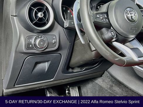Used 2022 Alfa Romeo Stelvio Sprint AWD/4WD image 12
