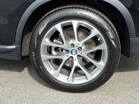Used 2026 BMW X5 xDrive40i AWD/4WD image 9