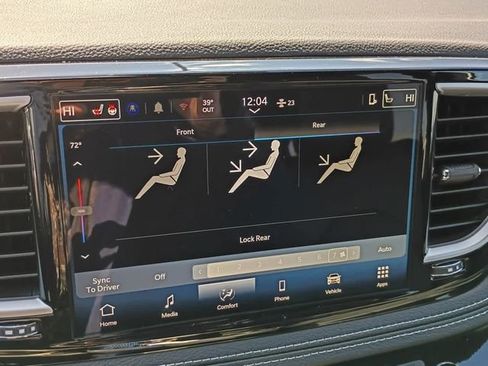 New 2026 Chrysler Pacifica Select FWD image 22