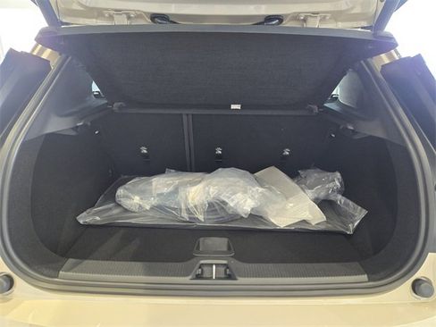 New 2026 Volvo EX30 Cross Country Ultra image 16