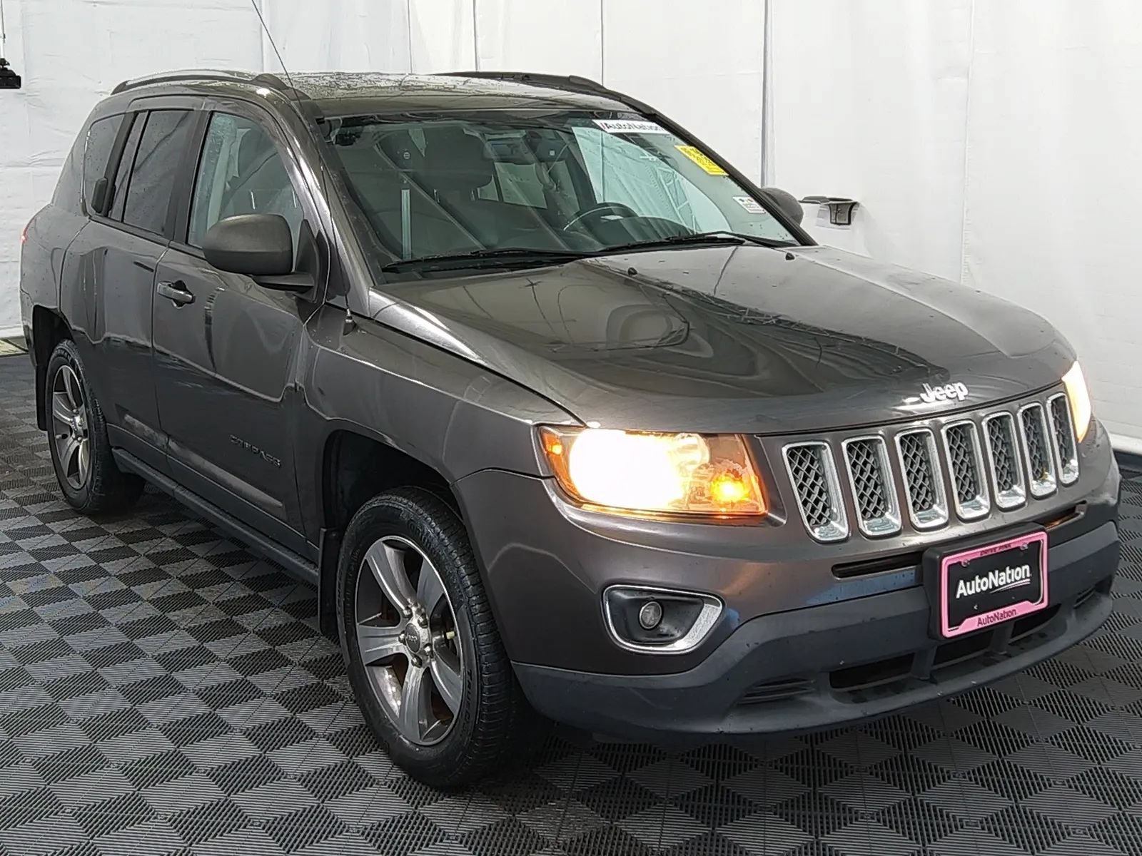 Used 2016 Jeep Compass High Altitude FWD image 5