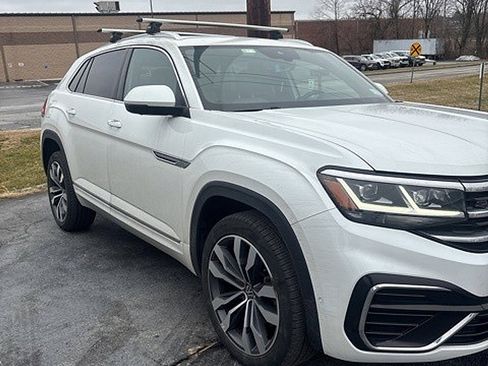 Used 2023 Volkswagen Atlas Cross Sport SEL Premium R-Line image 1