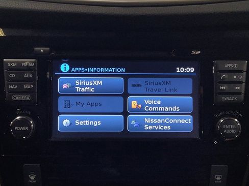 Used 2016 Nissan Rogue SL w/ SL Premium Package image 25