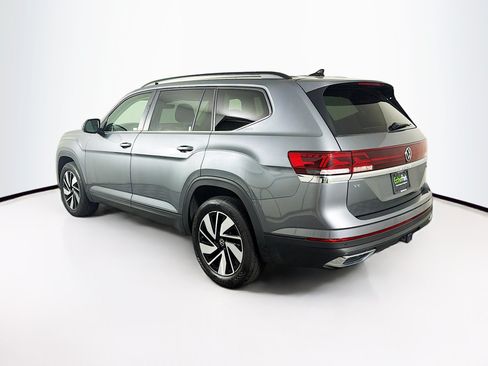 Used 2025 Volkswagen Atlas SE AWD/4WD image 5