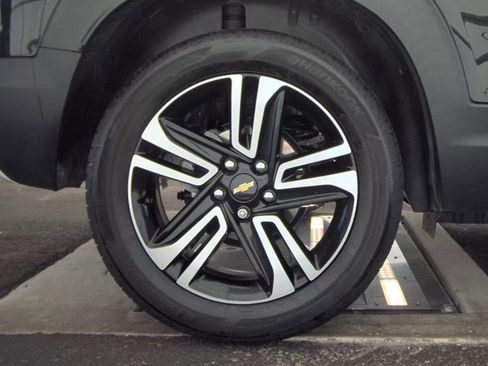 Certified 2023 Chevrolet TrailBlazer LT w/ Convenience Package image 12