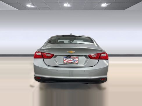 Used 2025 Chevrolet Malibu LT FWD image 9
