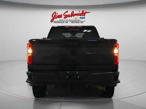 Used 2024 Chevrolet Silverado 2500 High Country w/ High Country Premium Package image 5