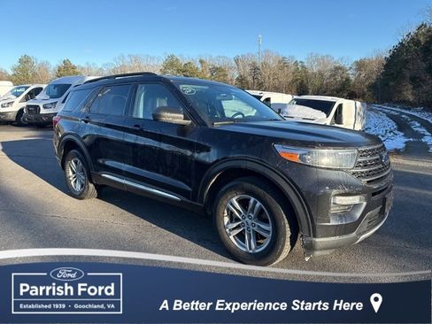 Used 2022 Ford Explorer XLT w/ Equipment Group 202A image 1