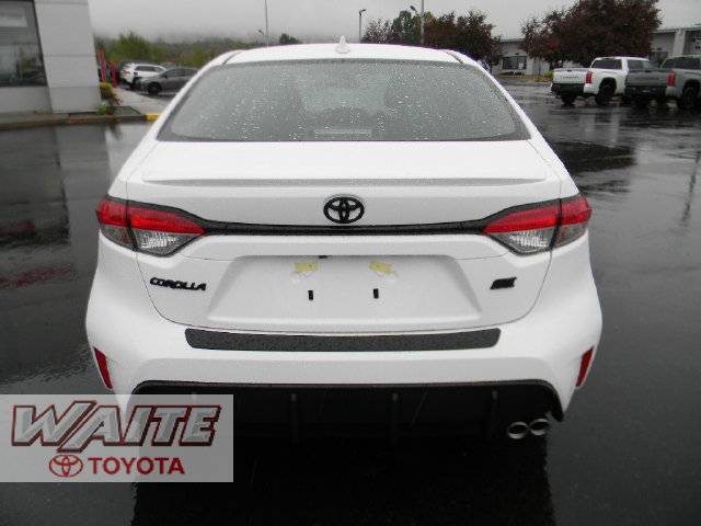 New 2027 Toyota Corolla SE FWD image 3