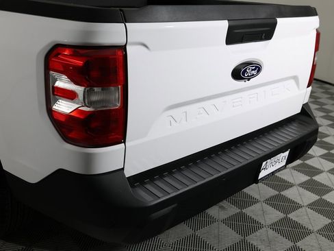 Used 2025 Ford Maverick XL w/ Equipment Group 102A image 43