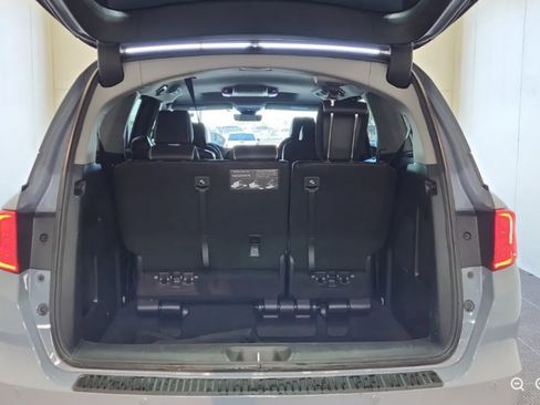 Used 2023 Honda Odyssey Elite image 14