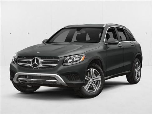 Used 2018 Mercedes-Benz GLC 300 image 1