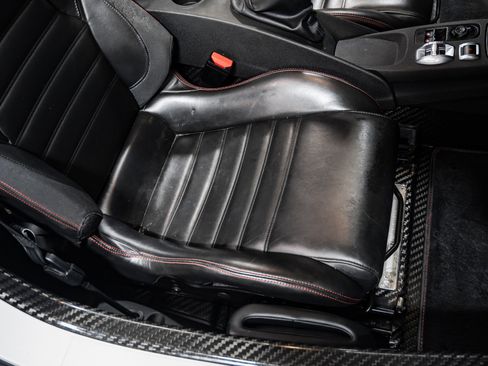Used 2018 Alfa Romeo 4C Spider RWD image 29