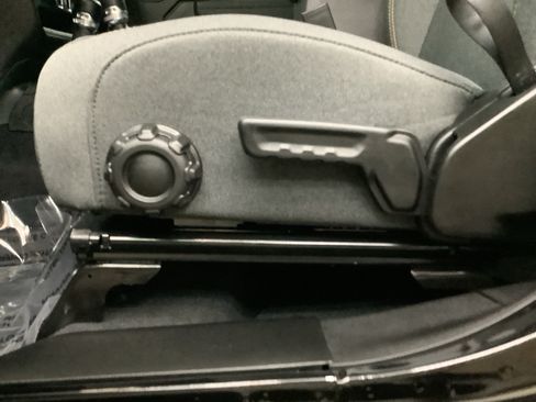 New 2026 Jeep Wrangler Unlimited Sport AWD/4WD image 14
