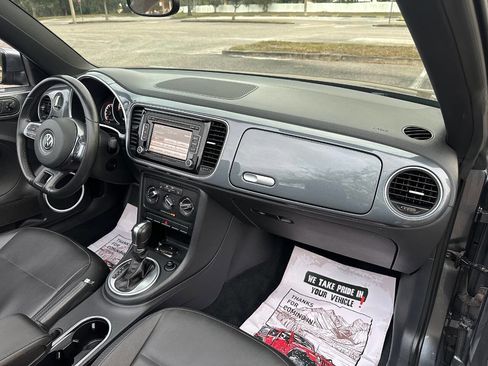 Used 2014 Volkswagen Beetle 1.8T image 39